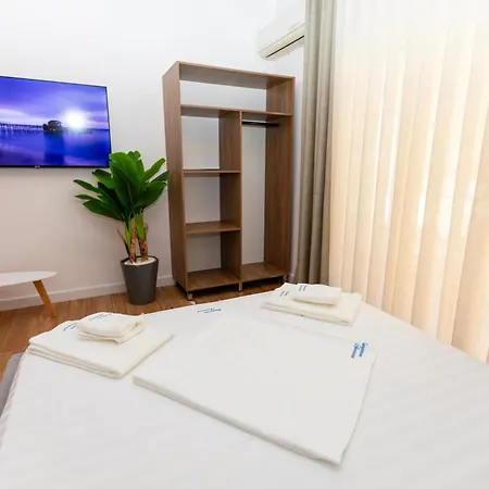 Lungomare Apartman